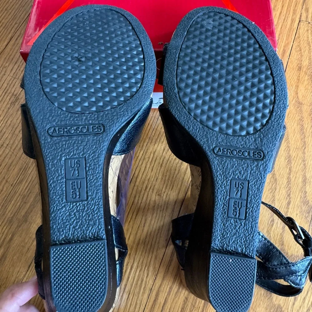 Aerosoles wedge shoes